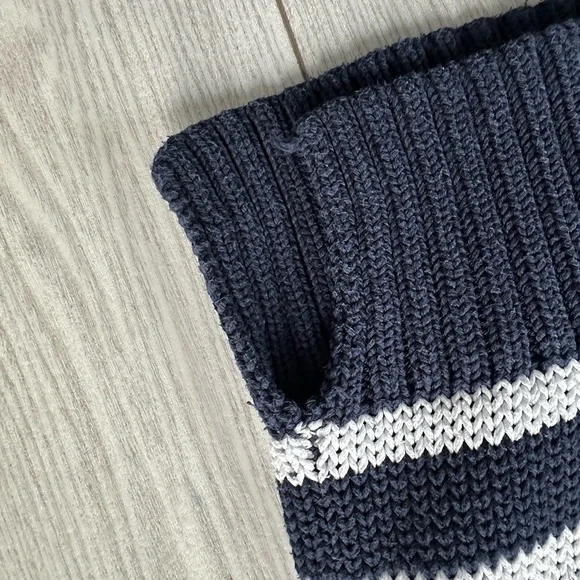 J. Crew Women Navy and White Textured Knit 100% cotton - Picture 7 of 9